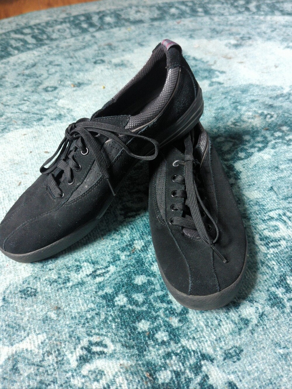 Keds XT Women's Black Suede & Mesh Walking Shoes Comfort Sneakers Size 10